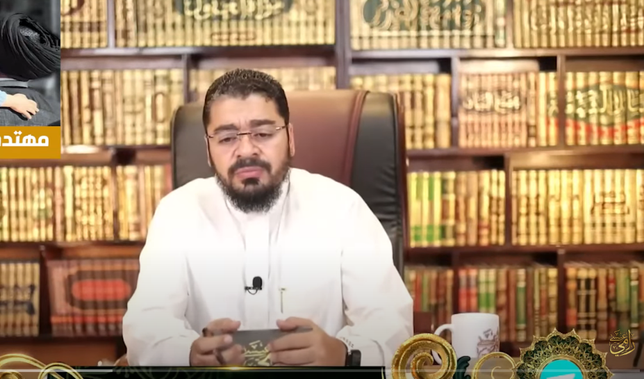 الحمد لله على نعمة التوحيد.. أسرة كاملة بالأحواز تعلن الهداية وتشكر رامي عيسى  (فيديو) 