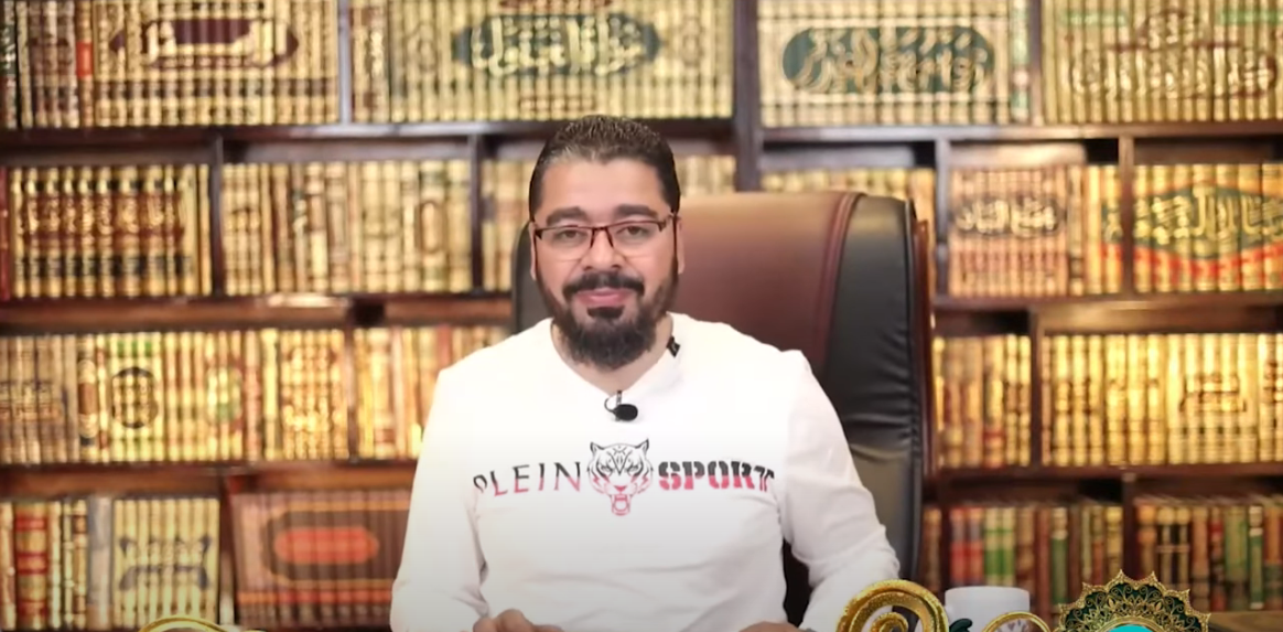 رامي عيسى يتحدى معممًا شيعيًا: هاتوا دليلاً أني ضد آل محمد! (فيديو)