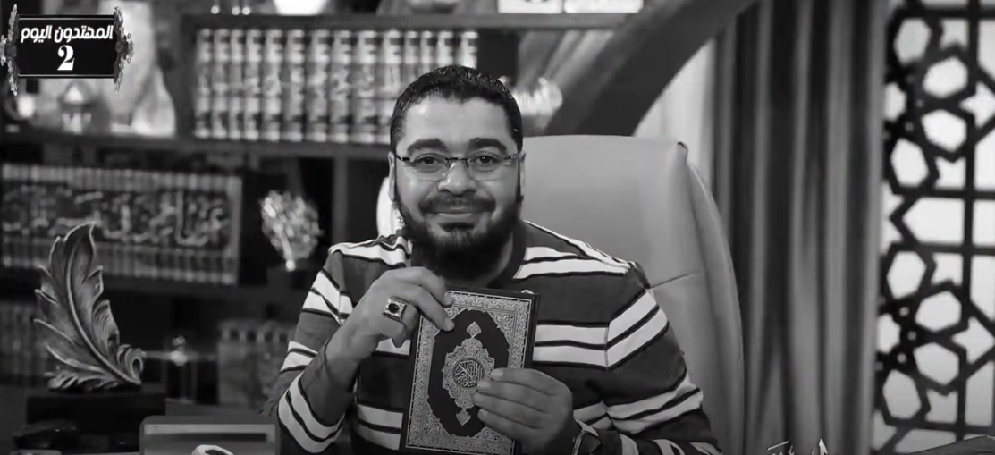 رامي عيسى يحاور شيعياً عراقياً: أين ذكر الأئمة في القرآن؟ (فيديو)