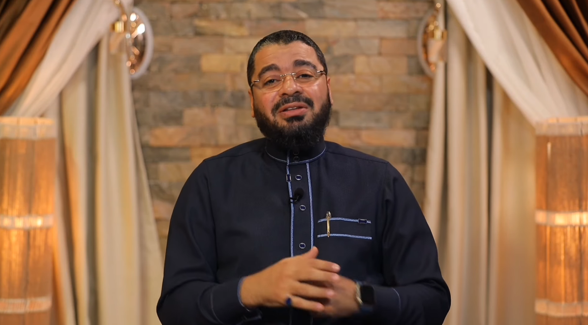 كيف واجه النبي ﷺ المجتمع الجاهلي؟ .. رامي عيسى يكشف أسرار بدايات الدعوة الإسلامية وموقف قريش من النبي ﷺ (فيديو)