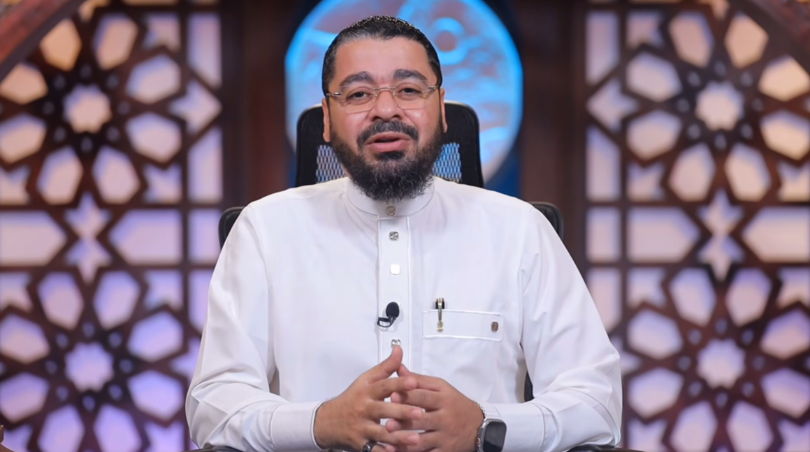 سيرة الإمام البخاري كاملة.. من فقدان البصر في الصغر إلى إمامة المحدثين (فيديو)