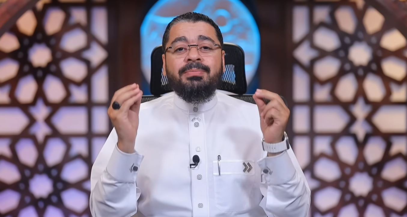 من المولد في مصر إلى قضاء القضاة.. رامي عيسى يستعرض السيرة الكاملة للإمام ابن حجر العسقلاني (فيديو)