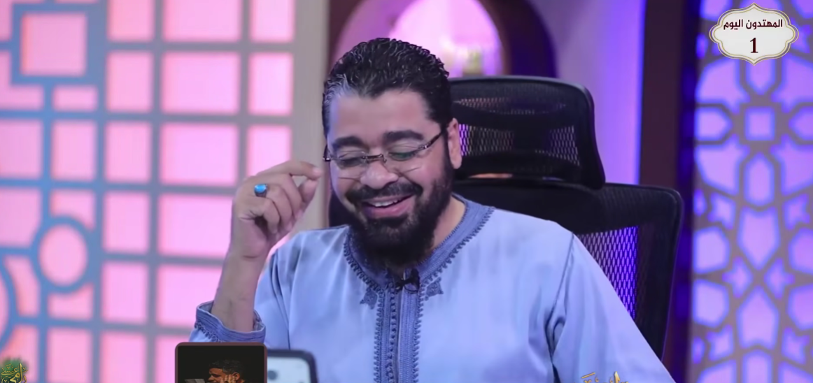 لن تصدق.. متصل شيعي لـ رامي عيسى: مقام علي هو نفس مقام النبي وأعظم من الملائكة (فيديو)
