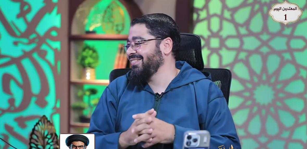 معمم سباب يهتدي.. ماذا حدث في اتصاله مع رامي عيسى (فيديو)